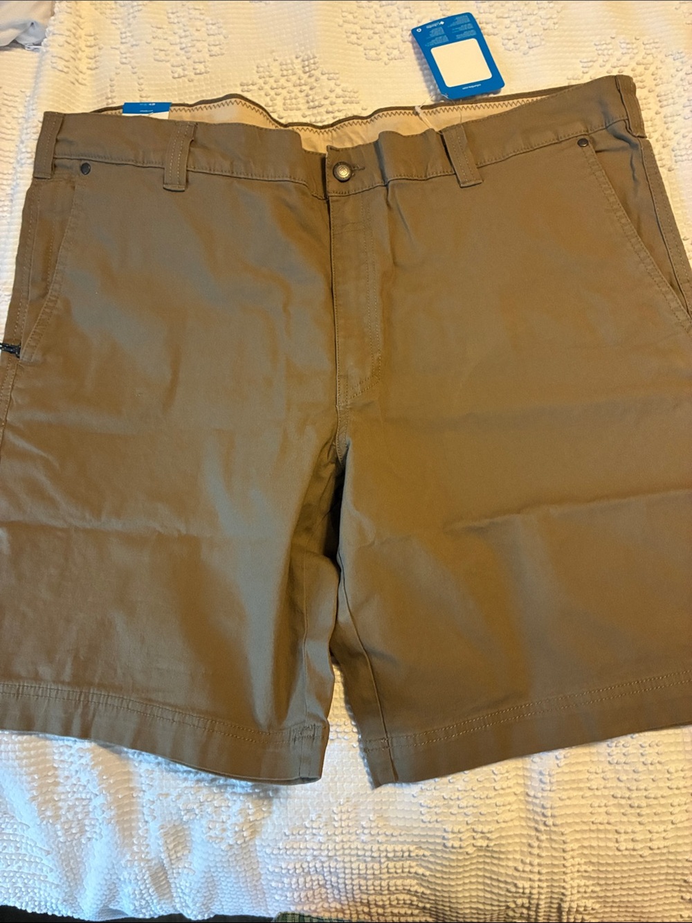 Columbia Men's Cargo Shorts in Brown